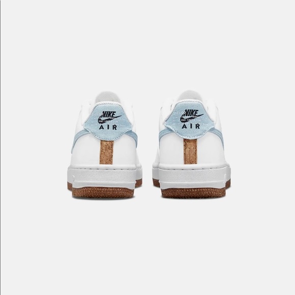 Nike Air Force 1 LV8. (Sustainable Material) - Picture 6 of 9